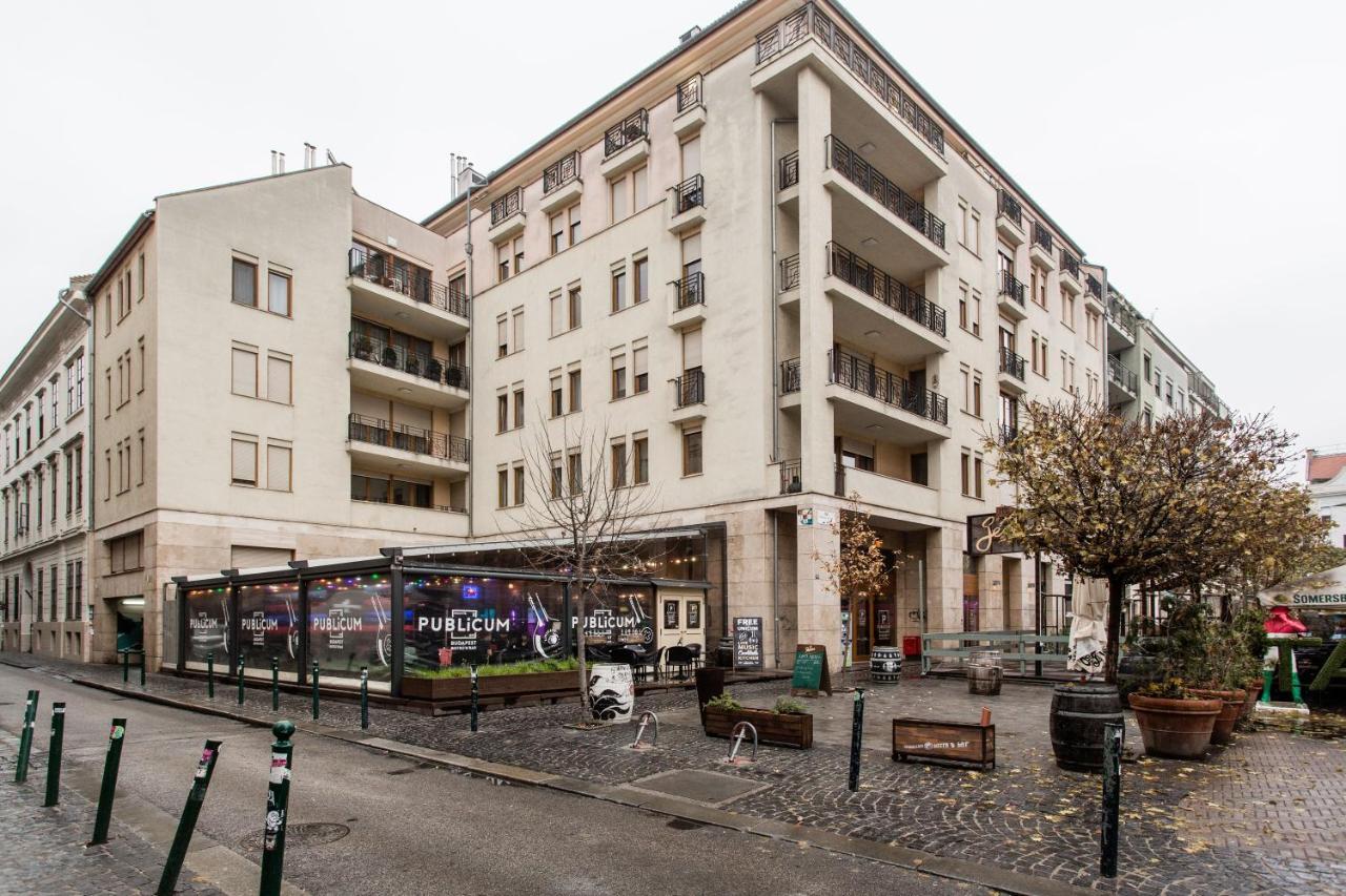 K52 Luxury 4bdrm 4bthrm