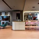 K52 Luxury 4Bdrm 4Bthrm Apartment